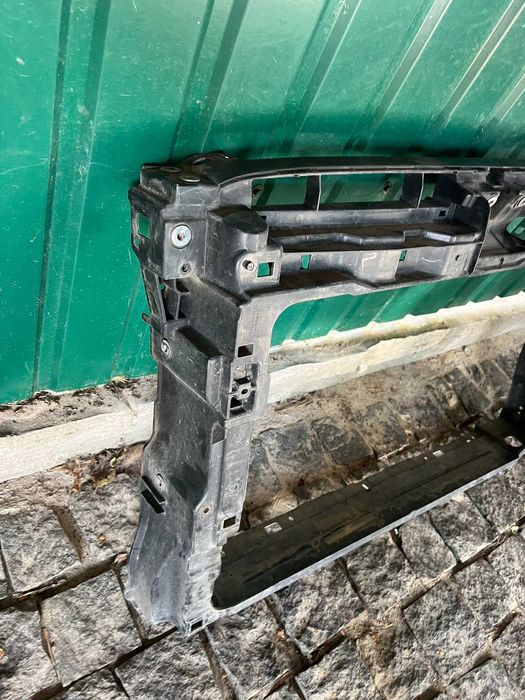 Панель передняя телевизор VW Passat B8 Volkswagen Passat B8 от2014-гг