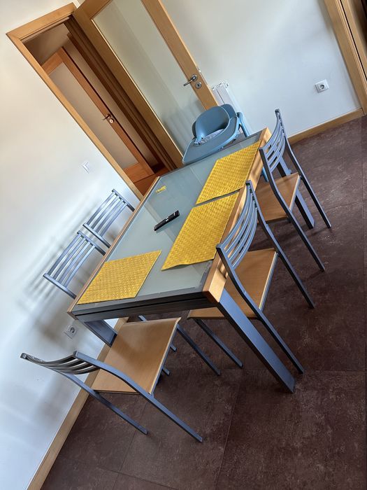 Mesa cozinha que aumenta + 8 cadeiras