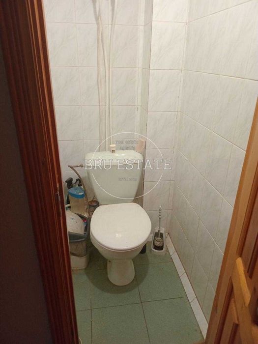 Продам 3 к п-т Червоної Калини 8  Троещина