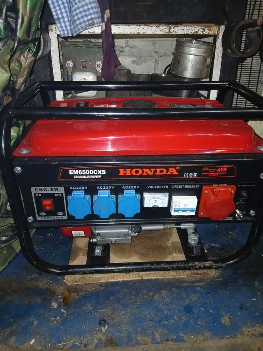 Продам Генератор