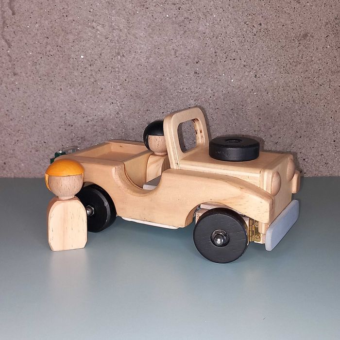 Brinquedos de madeira