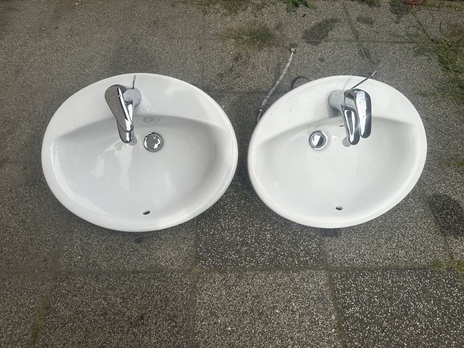 Umywalka roca z kranem hansgrohe cena za 1 szt