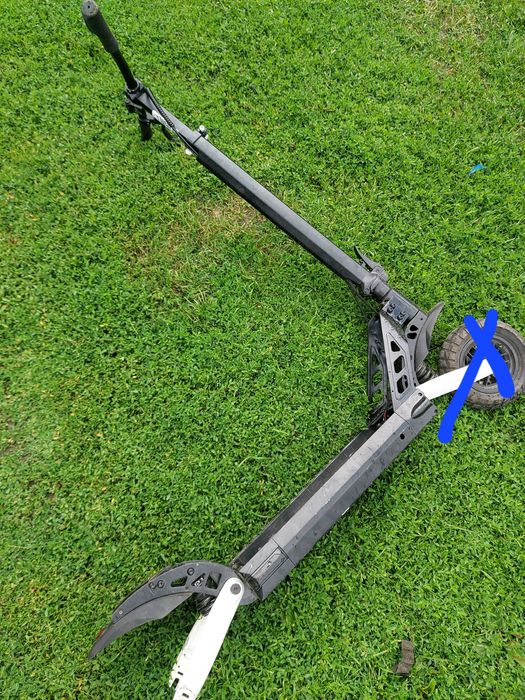 sprzedam pozostałości cześci kukirin g2 pro