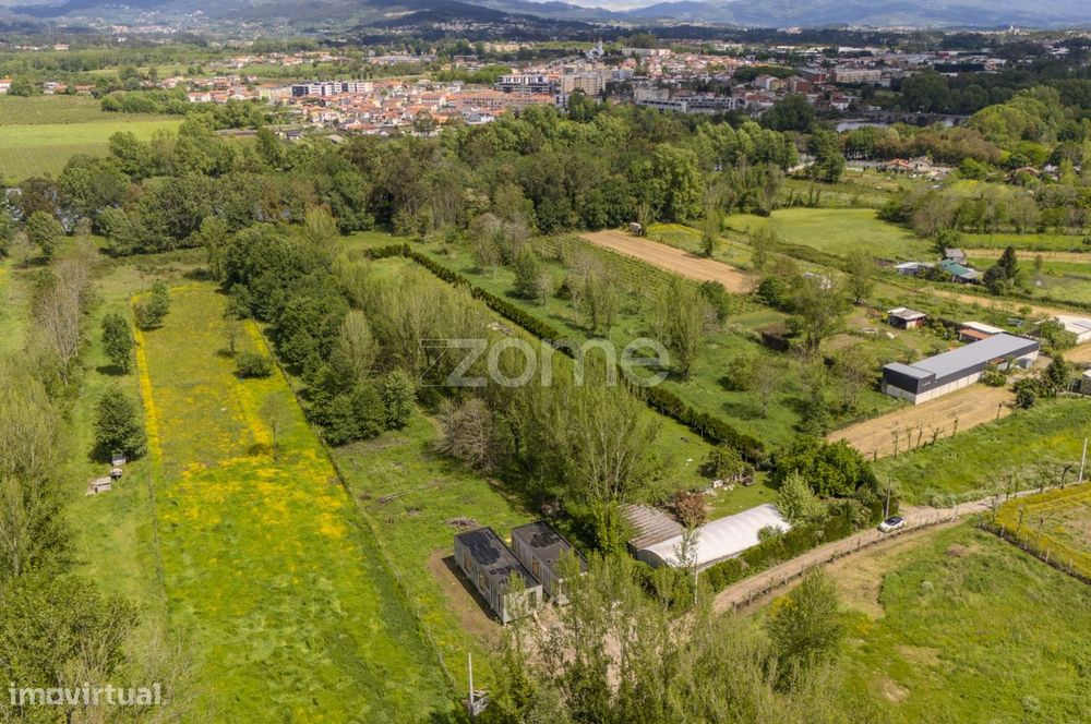 Terreno, Merelim (São Paio), Panoias e Parada de Tibães