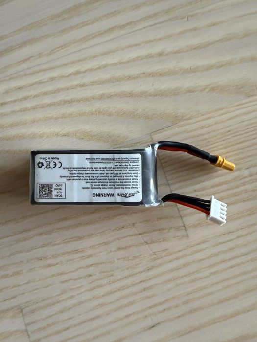 Akumulator  lipo Tattu 1100mah 60c 3s xt30