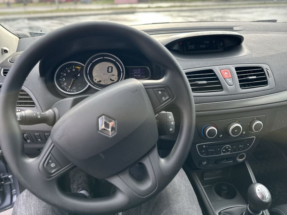 Продам свіжопригнаний  Renault megane 3