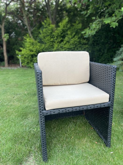 Meble ogrodowe stol z krzeslami techno rattan