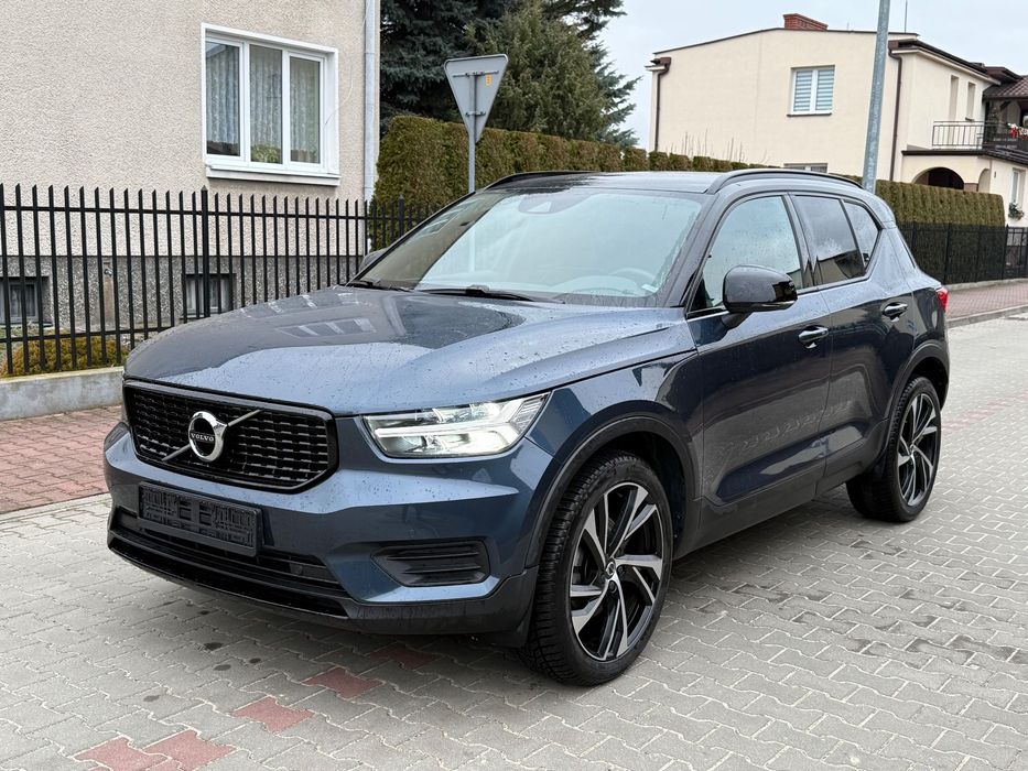 Volvo XC 40 2021r, 2.0 benzyna 197KM, serwisowany w ASO