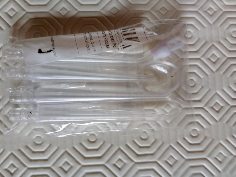 Irrigador bucal dentário