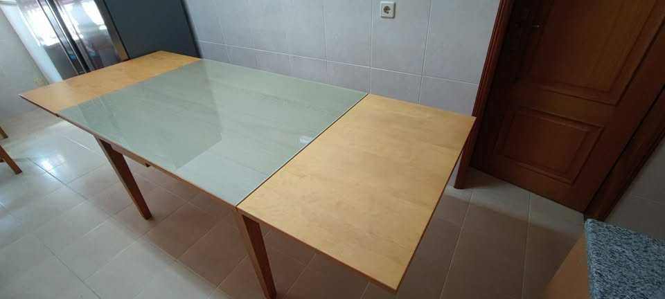 Solid Pine Dining Table – for Kitchen/Living Room64387432569987122