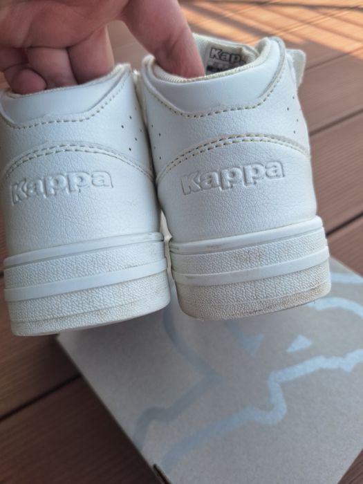 Białe buty sportowe Kappa r.28