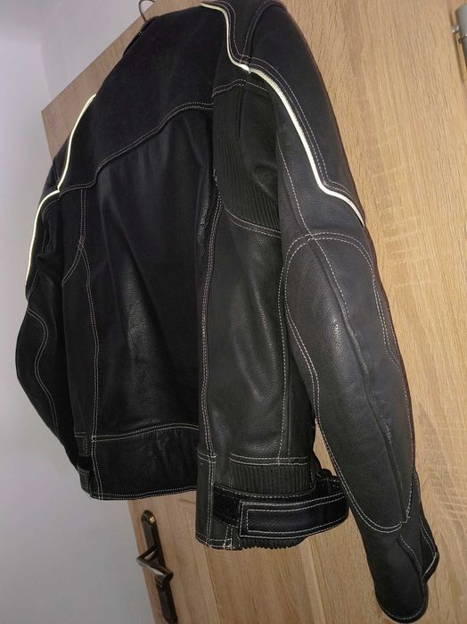 Kurtka skórzana na motocykl
