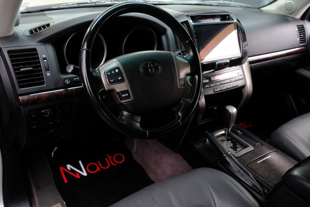 Toyota Land Cruiser 2008