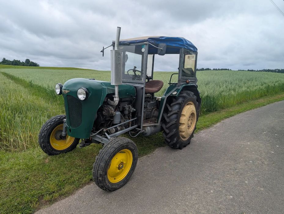 Ursus C-325  Ciągnik C-325 oryginał, zabytek