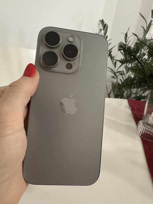 IPhone 15 pro 8GB/512 GB szary kolor