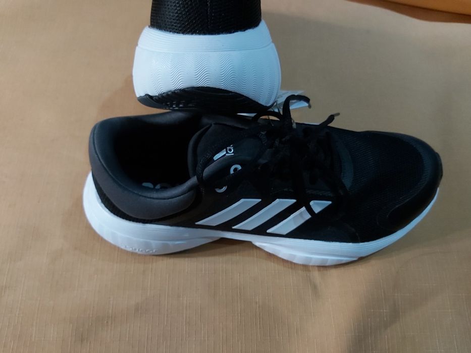Adidas 42 RESPONSE buty sportowe męskie exclusive black edition