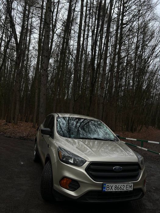 Продам автомобіль. Форд Ескейп