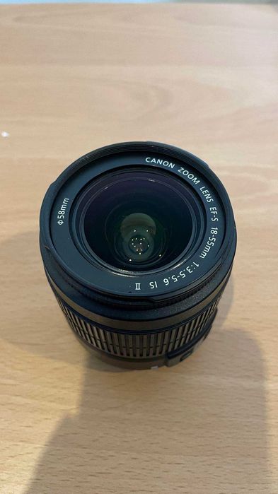 Máquina Fotográfica - DSLR - Canon 650D