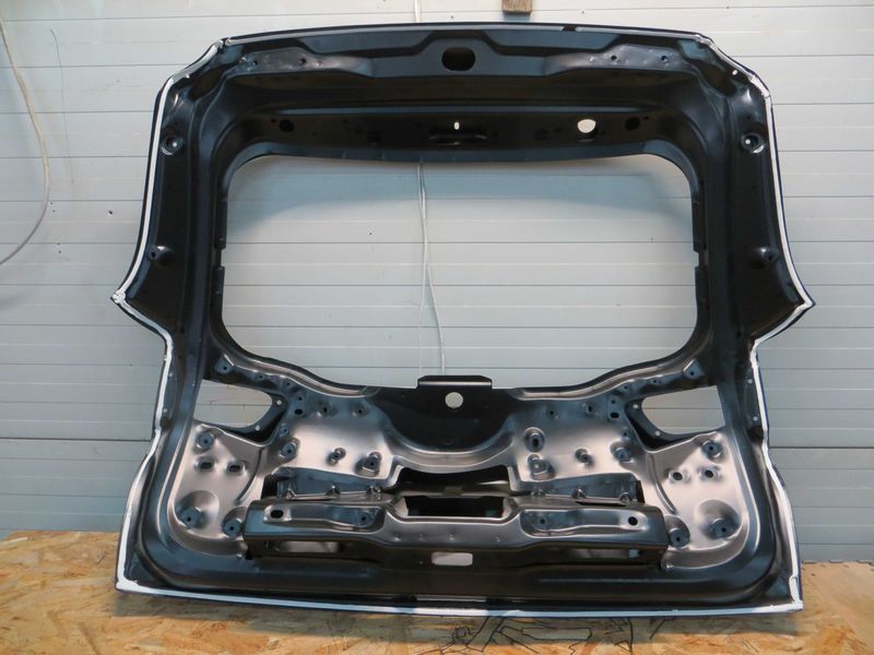 Крышка багажника 2014-2018 Jeep Cherokee KL