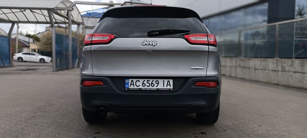 Терміново продам Jeep