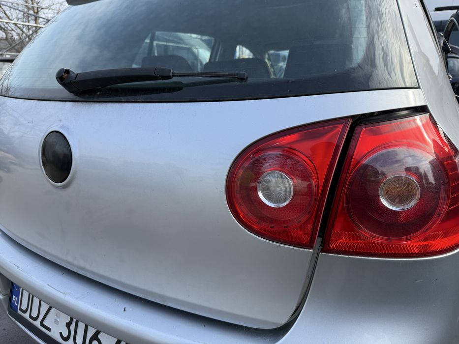 VW Golf V Klapa Bagażnika Z Szybą Bez Rdzy Kompletna LA7W
