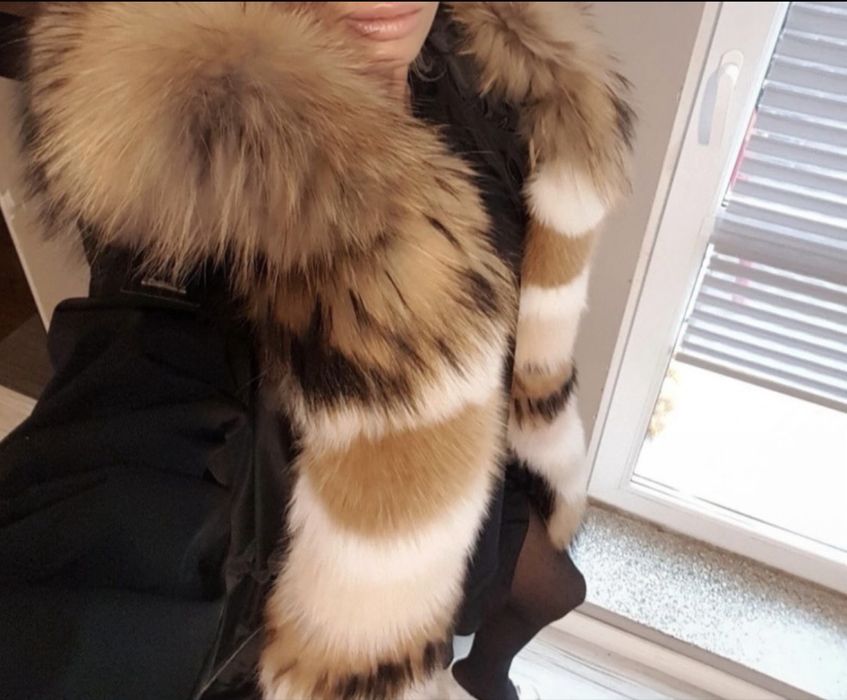 Plaszcz z naturalnym futrem lis jenot parka dluga kurtka