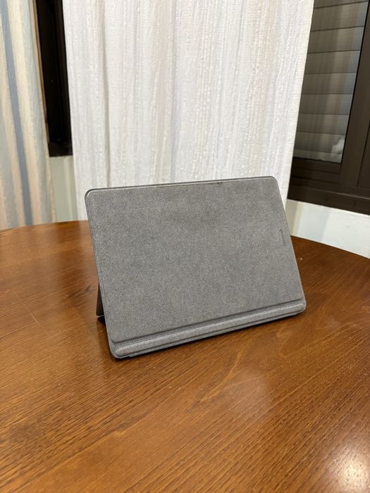 Microsoft Surface Go 2 8GB/128GB + Teclado + Rato Microsoft
