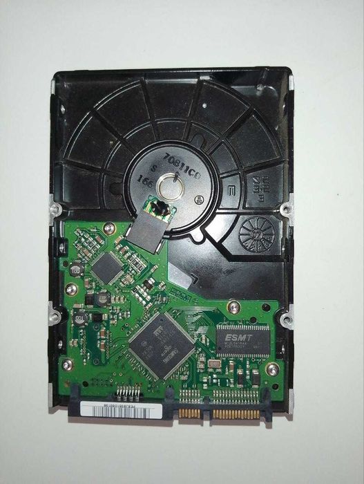 Жесткий диск 80 ГБ Samsung (3.5", 7200 об/мин, 8 МБ, SATAII, HD082GJ)