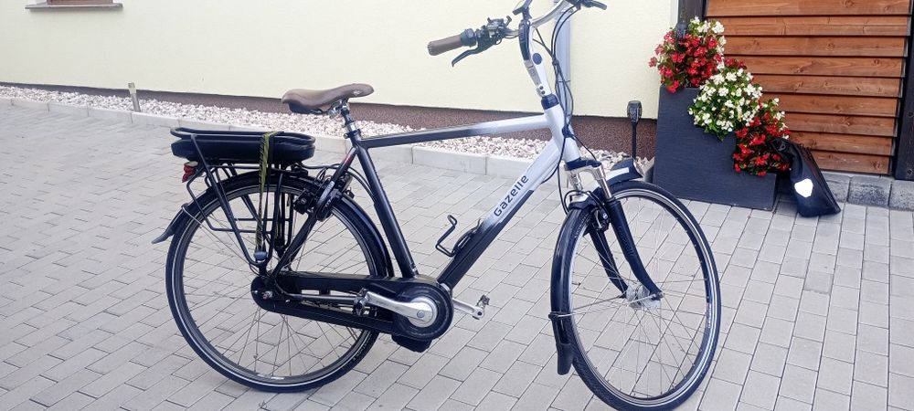 Rower holenderski elektryczny gazelle Orange comfort impulse hybrid  męski zadbany egzemplarz 400wh Nexus Magura LED