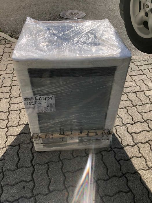 Máquina Loiça Encastre NOVA