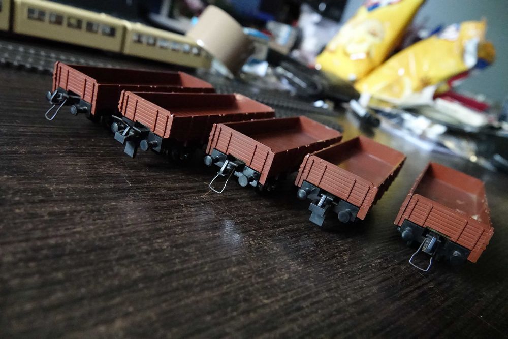 Wagoniki towarowe HO