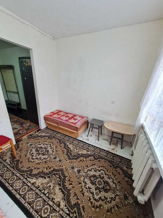 Продам 2 кімн. МАЛОСІМЕЙКУ на Молодіжному. 7500