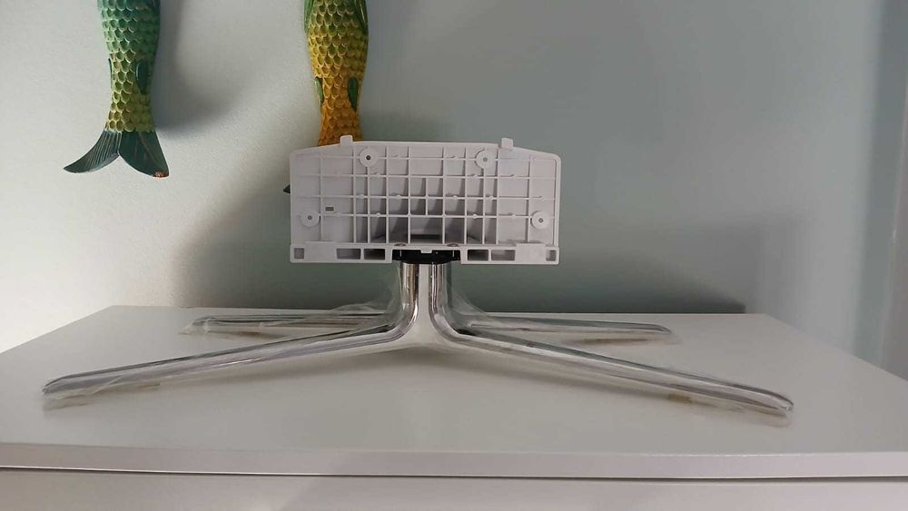 SAMSUNG Smart TV 3D Branca (com problema no som) - custou 1300 euros