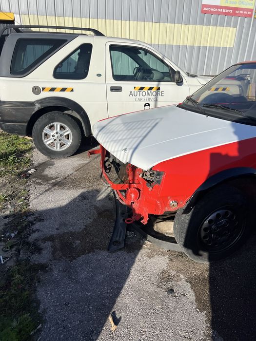 Vendo 205 xad 1.8d e outro igual para pecas mas tambem esta andar