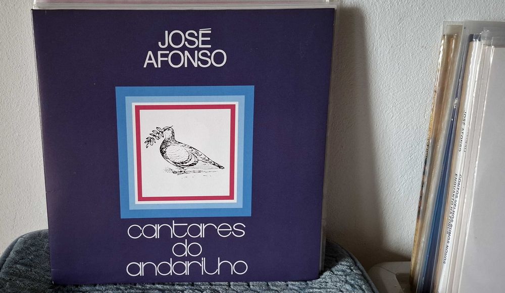 Cantares do Andarilho - (LP de José Afonso, como novo)
