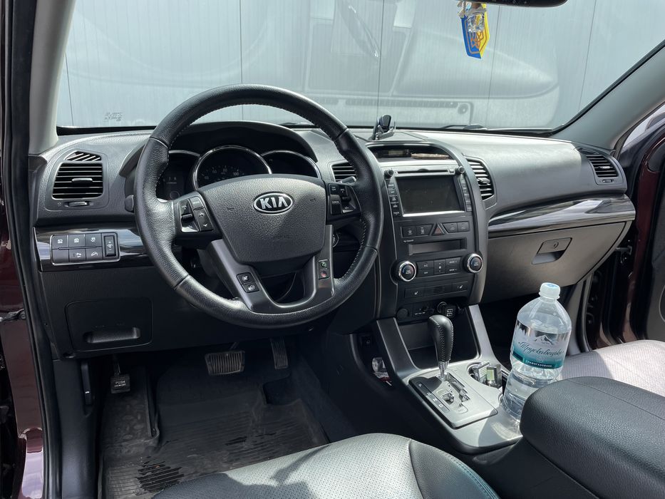 Kia sorento 2010 , 2.4 gaz USA