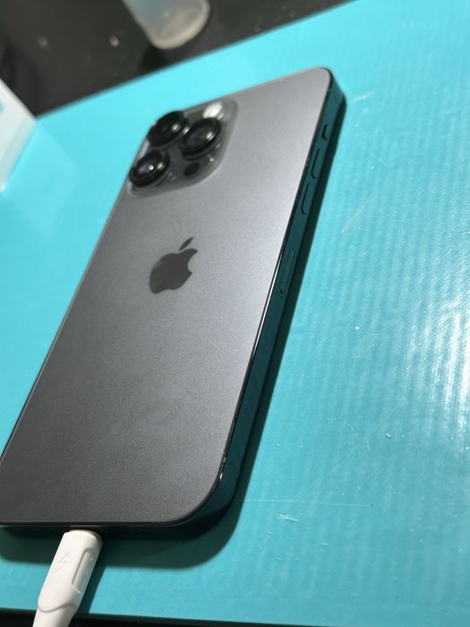 iPhone 14 Pro Max Preto – 256GB | Bateria 85%