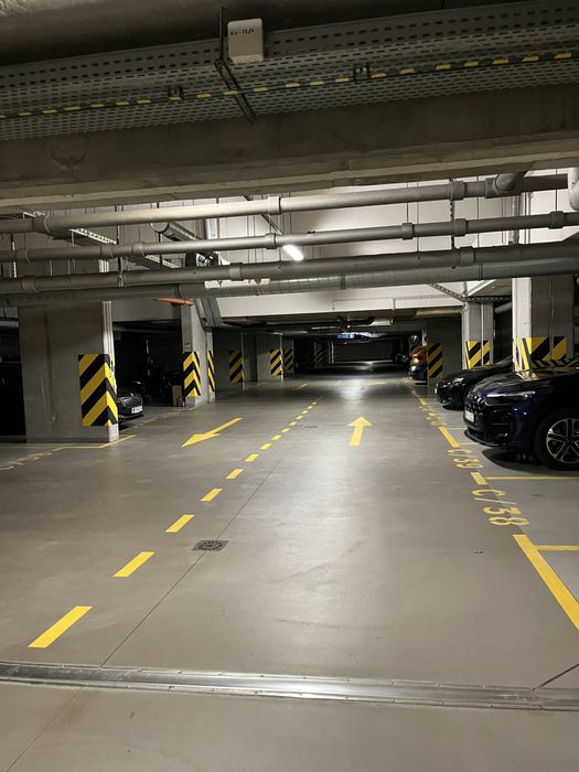 Mejsce parkingowe ul. Obrzeżna - Widok 4