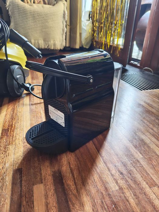 Ekspres do kawy DeLonghi Nespresso