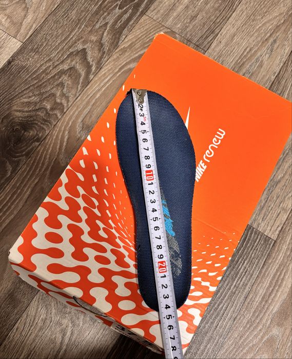 NIKE кросівки дівочі
