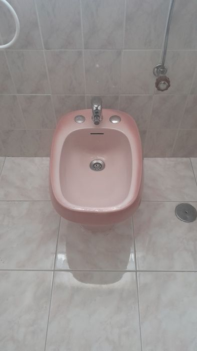 Louça casa de banho