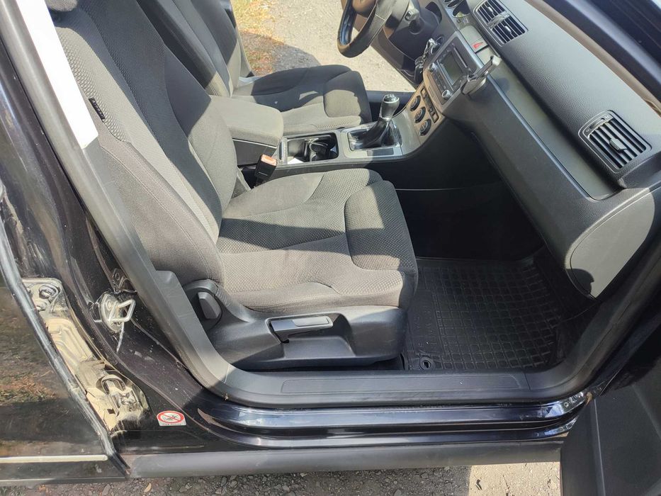 Volkswagen Passat 2006 VIN WVWZZZ3CZ6E106686 фото оголошення 5 з 10