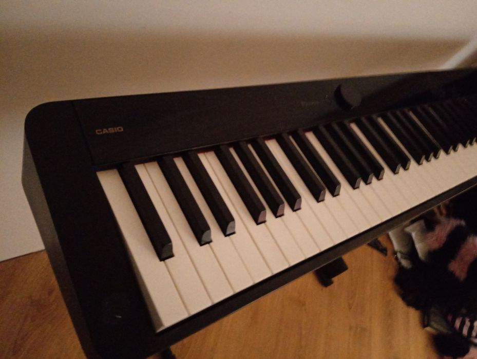Pianino cyfrowe CASIO PX-S1100 BK używane