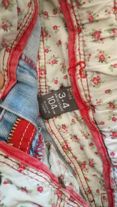 Roupa de menina 3/4 anos