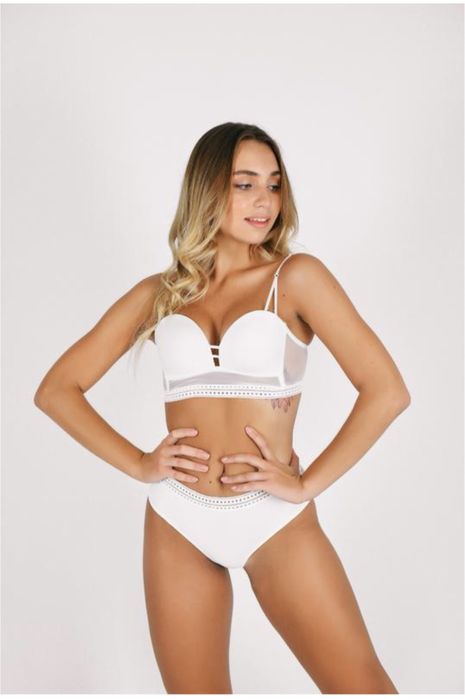 Продам комплект нижнего белья