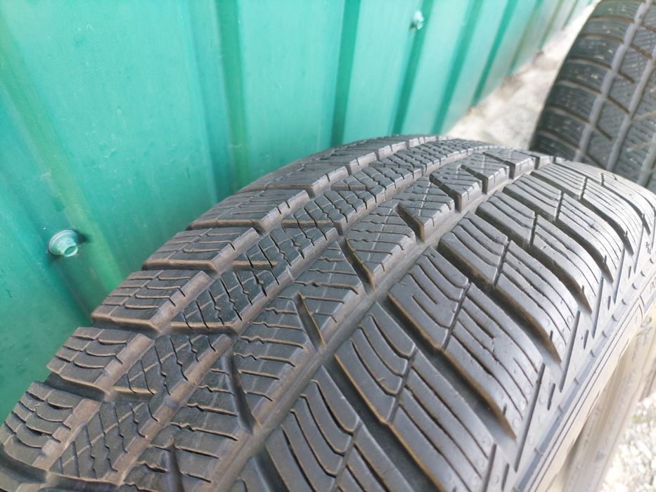 Комплект зимових шин Barum Polaris 5 | 205/55/r16 | 7.5мм. | 2022 рік|