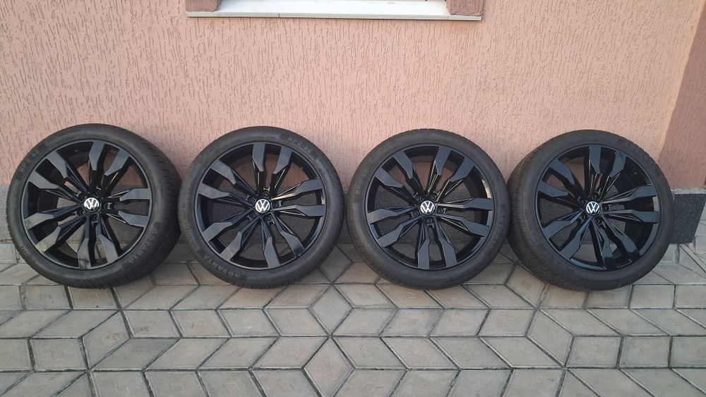 Оригінальні диски титани VW Tiguan R-Line 5/112R20 vag Suzuka