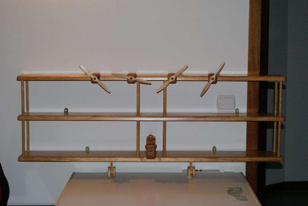 Prateleiras avião64730151702018121