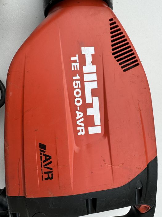 Młot wyburzeniowy Hilti TE 1500 AVR
