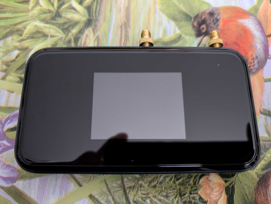 Vendo router ZTE 5G mu5002 usado mais extras